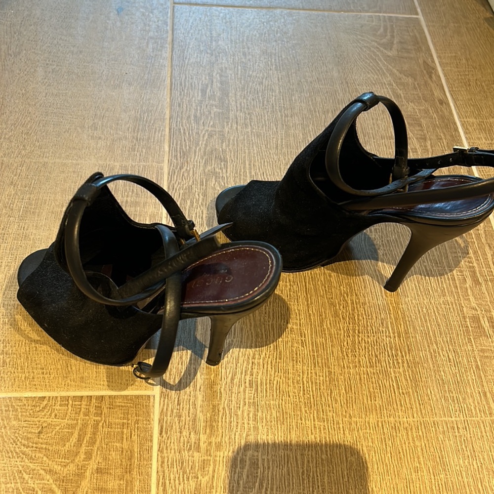 Gucci suede heels used size 39 1/2 - Picture 5 of 7